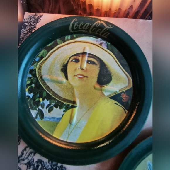 5Victorian coca cola coaster 1983. - Picture 6 of 9